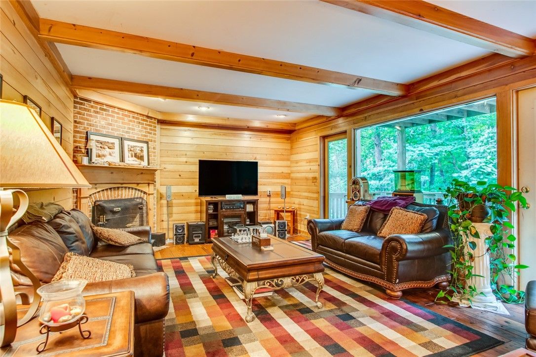 Property image 2 at 106 BROMSGROVE Drive, Greenville, SC 29609