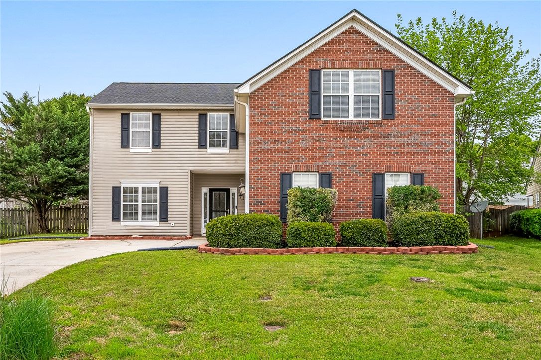 Property image 2 at 9 Druid Hill Court, Simpsonville, SC 29681