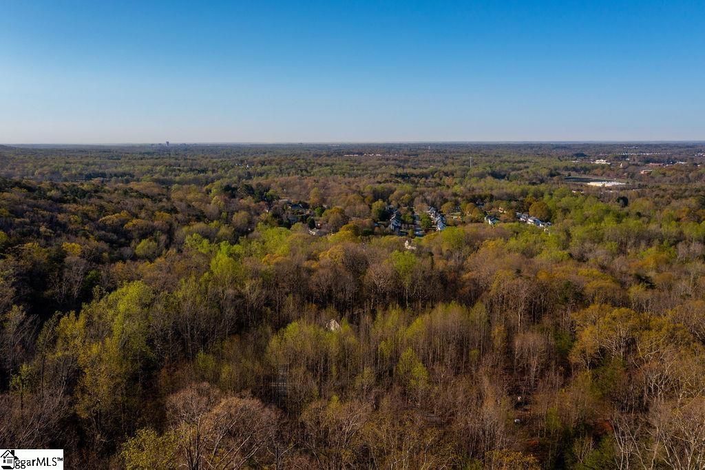 Property image 3 at 25 Tropicana Court, Greenville, SC 29609