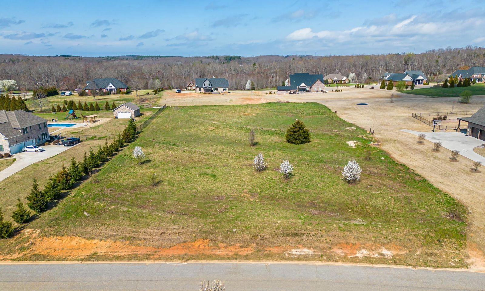 Property image 1 at 272 Thorncrest Drive, Pauline, SC 29374