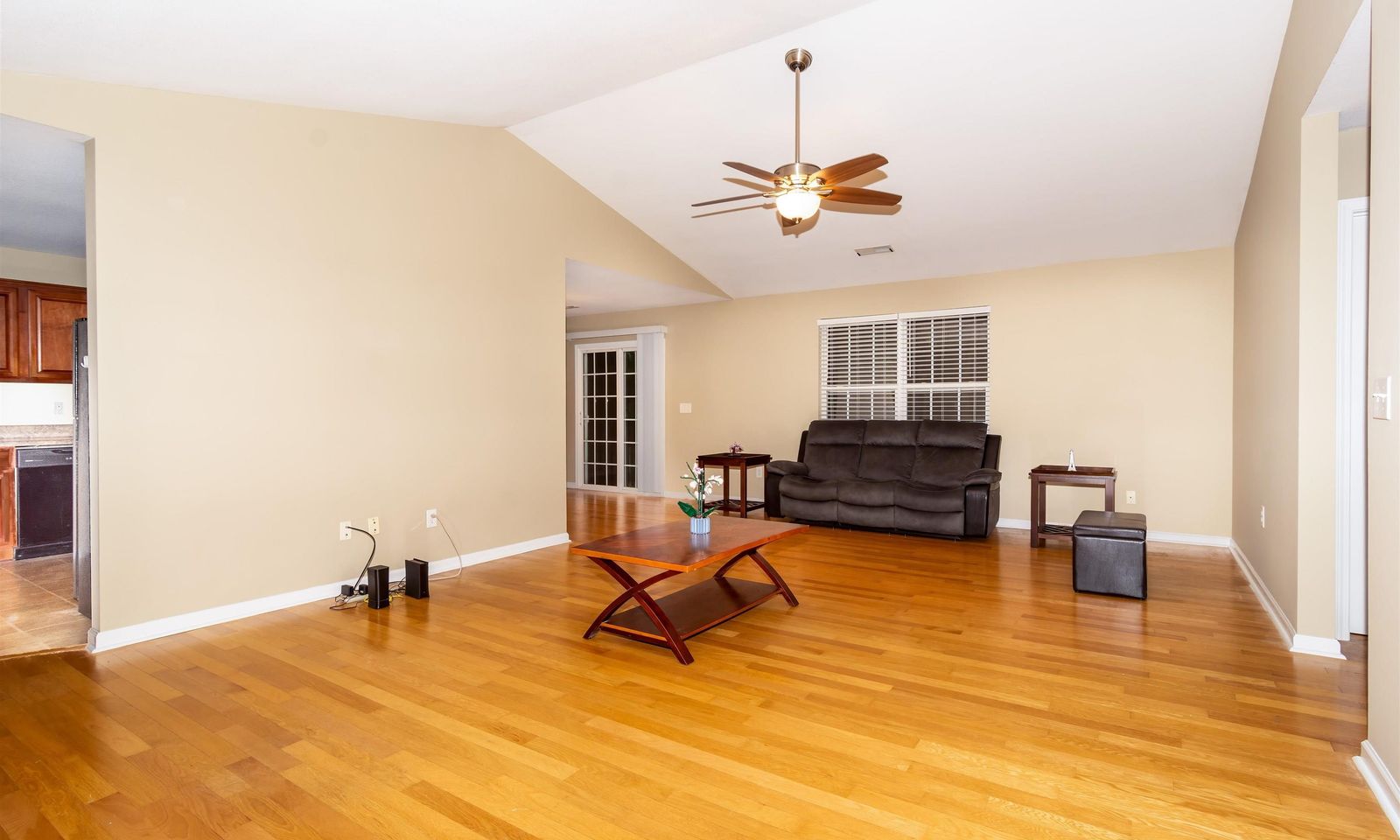 Property image 3 at 43 Spring Fellow Lane, Taylors, SC 29687