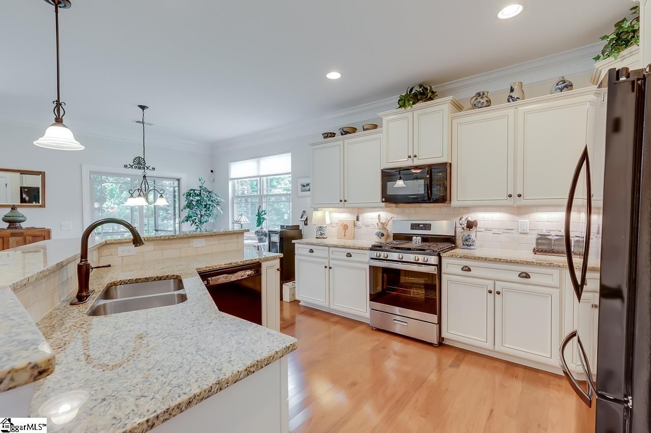 Property image 5 at 105 Morton Grove Lane, Simpsonville, SC 29681