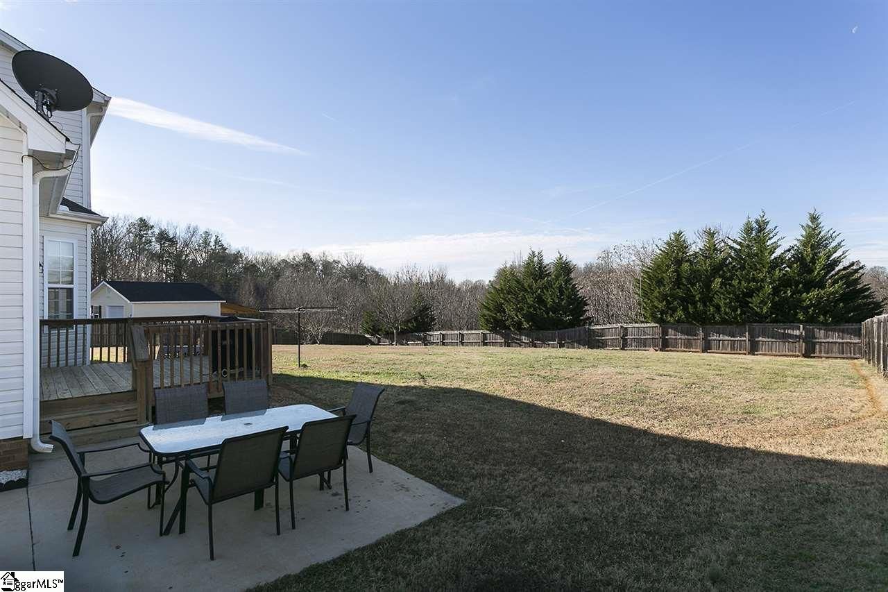 Property image 4 at 15 RUSTCRAFT Drive, Greer, SC 29651