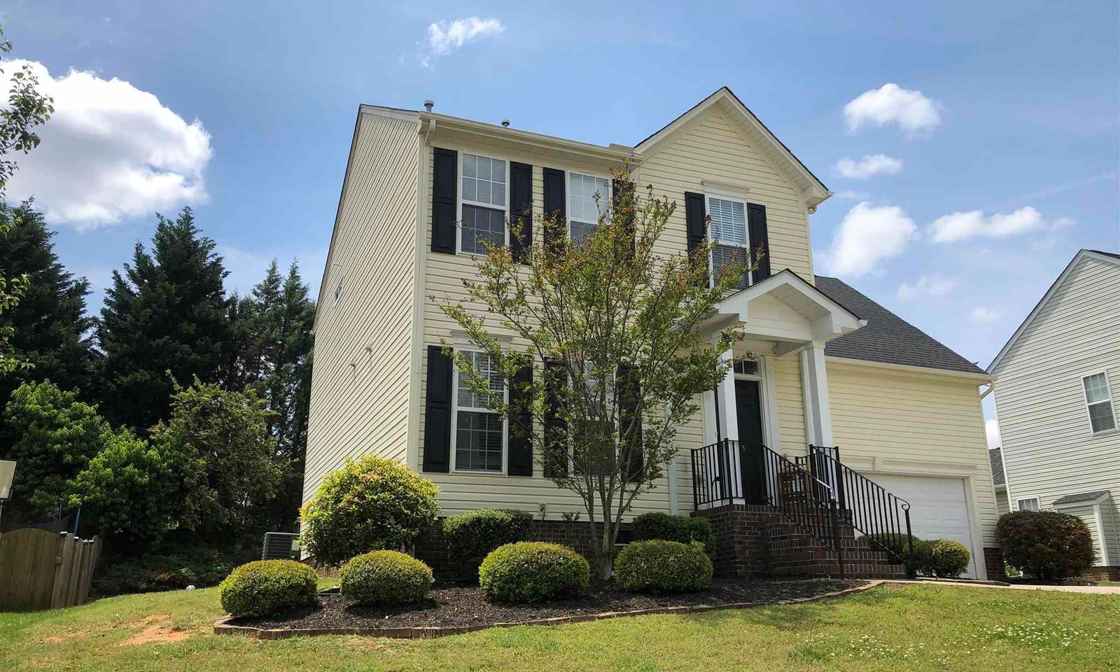Property image 2 at 145 White Bark Way, Taylors, SC 29687