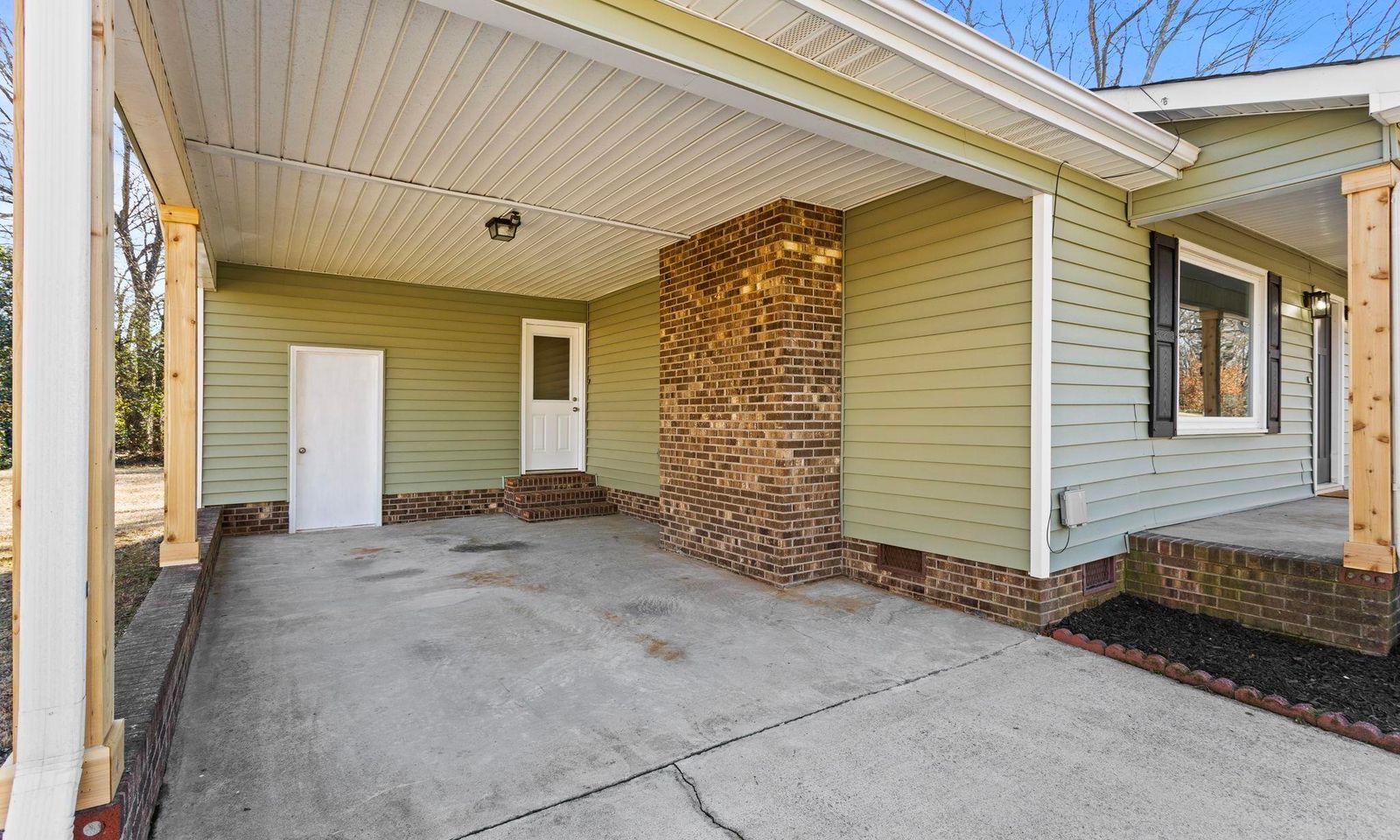 Property image 5 at 200 Farrar Lane, Greer, SC 29650
