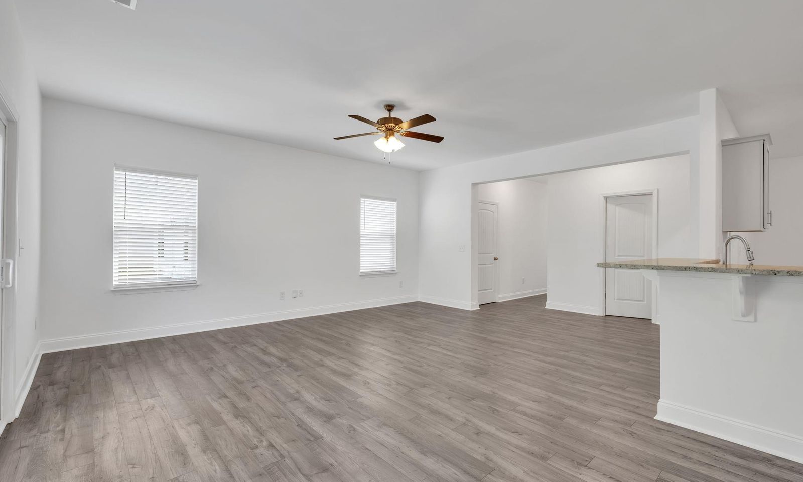 Property image 3 at 202 Rosewood Circle, Duncan, SC 29334