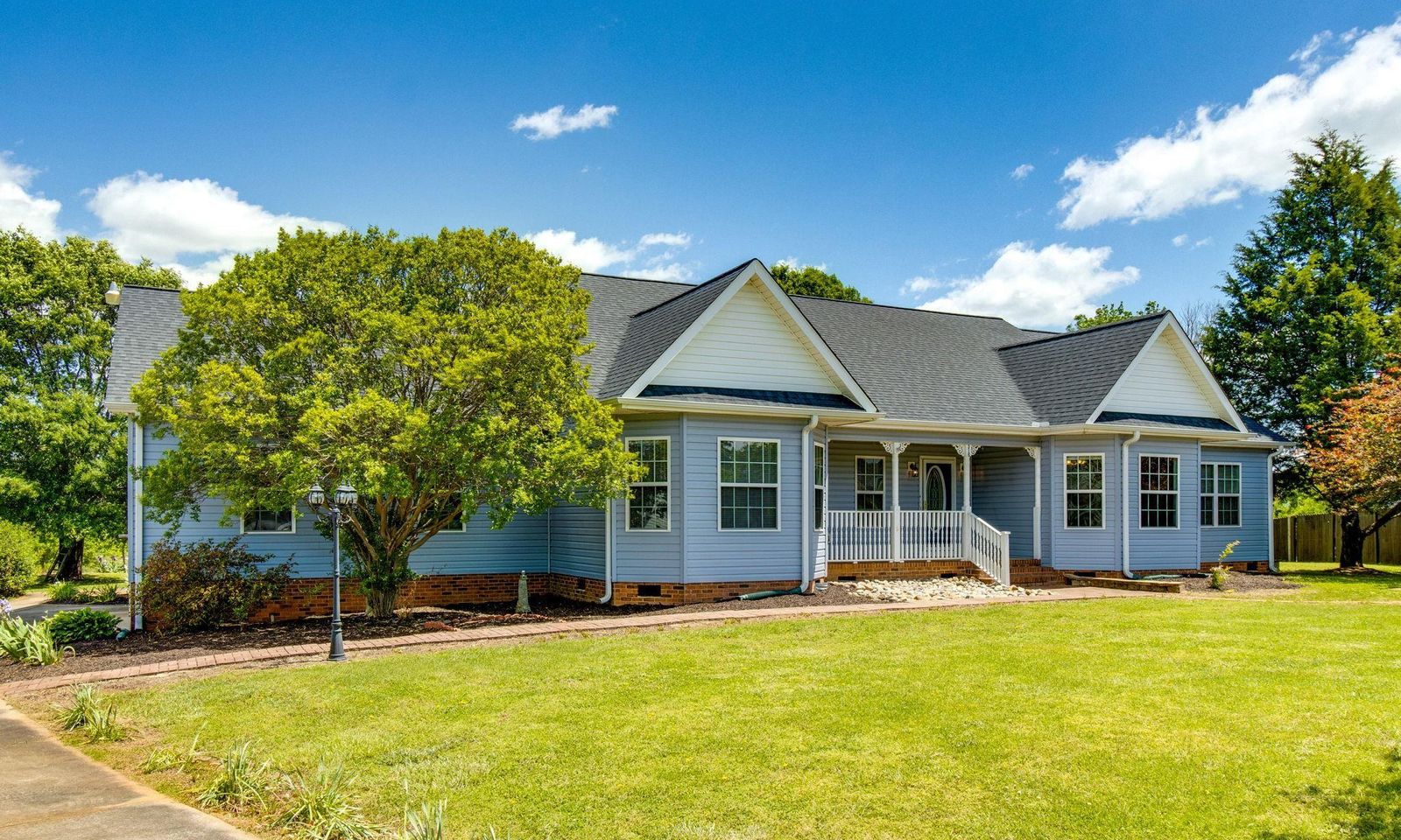 Property image 2 at 316 Meeting Place, Duncan, SC 29334