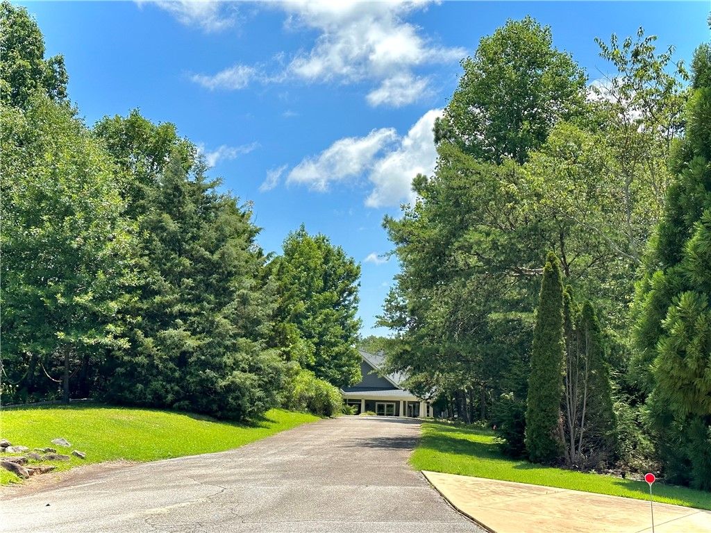 Property image 3 at 102 Long View Court Court, Pickens, SC 29671