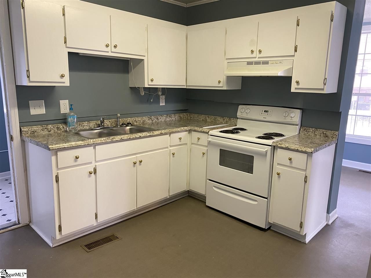 Property image 5 at 107 Woodland Drive, Fountain Inn, SC 29644