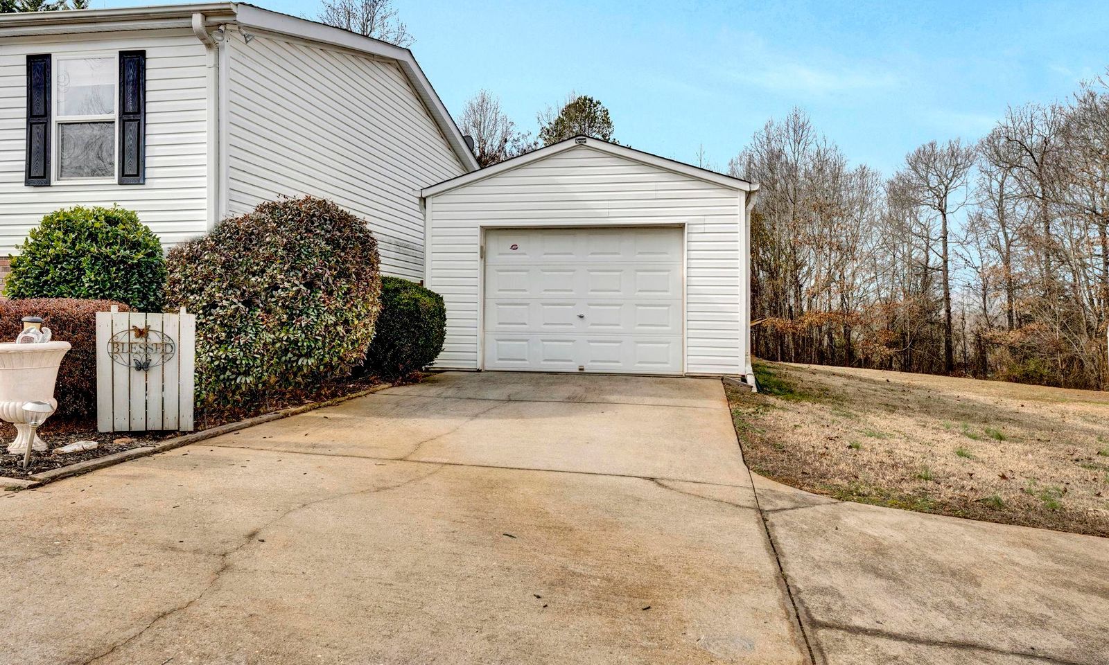 Property image 4 at 621 Courtland Way, Greer, SC 29651