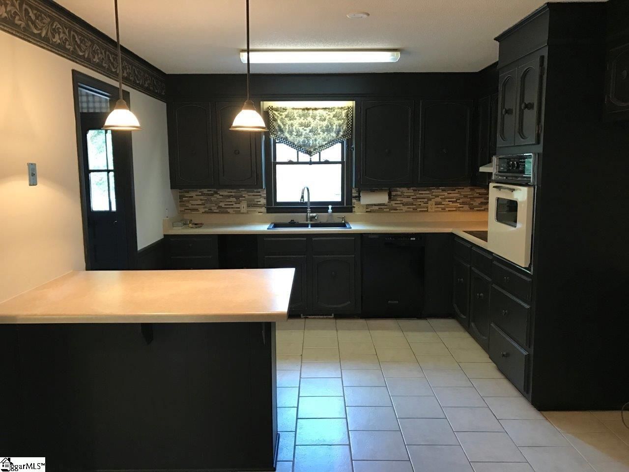Property image 3 at 105 Pine Straw Way, Greenville, SC 29607