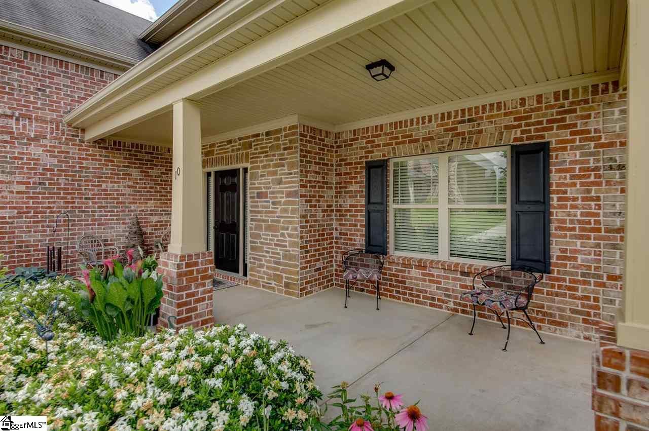 Property image 2 at 10 Lazy Willow Drive, Simpsonville, SC 29680