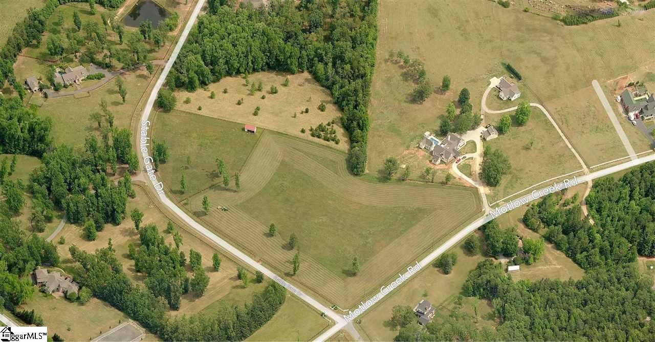 Main image of property at 289 & 297 Stable Gate Drive, Campobello, SC 29322