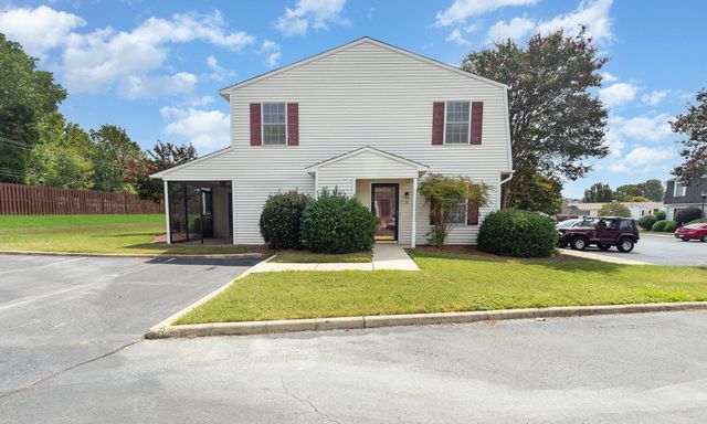 97 Jamestowne Way