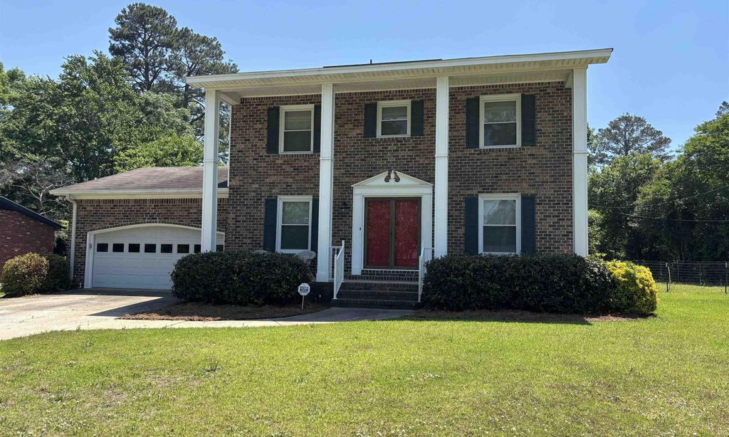 702 Seven Oaks Lane
