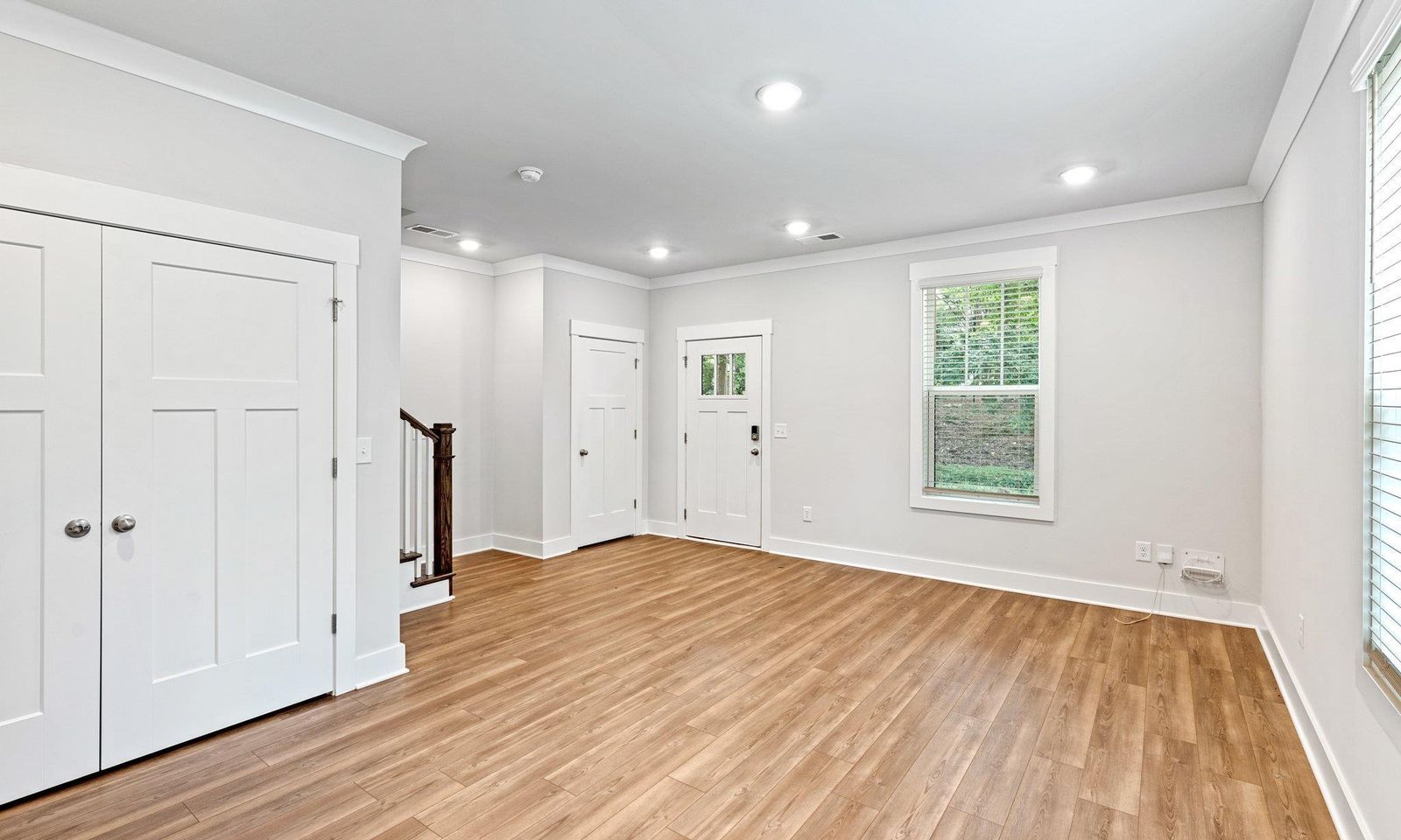 Property image 4 at 71 Millside Circle, Greenville, SC 29605