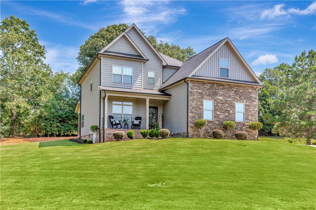 Property image 2 at 121 Saddle Brook, Anderson, SC 29625