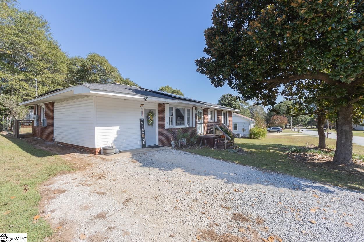 Property image 4 at 14 Dianne Avenue, Pelzer, SC 29669