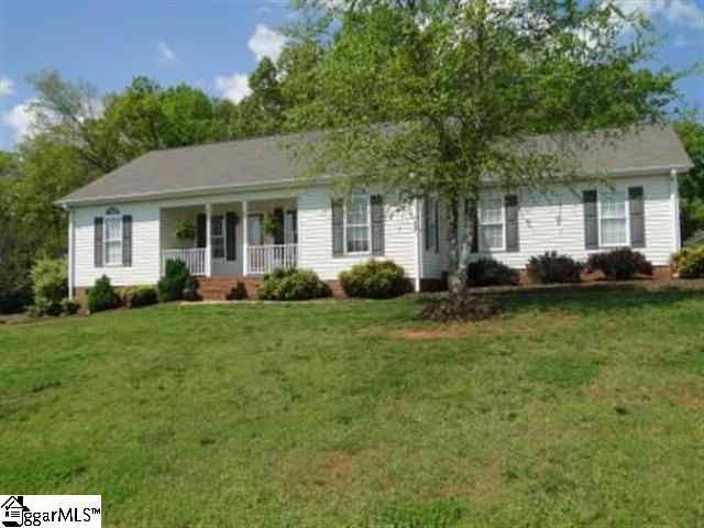 Property image 1 at 15 Raynes Court, Taylors, SC 29687