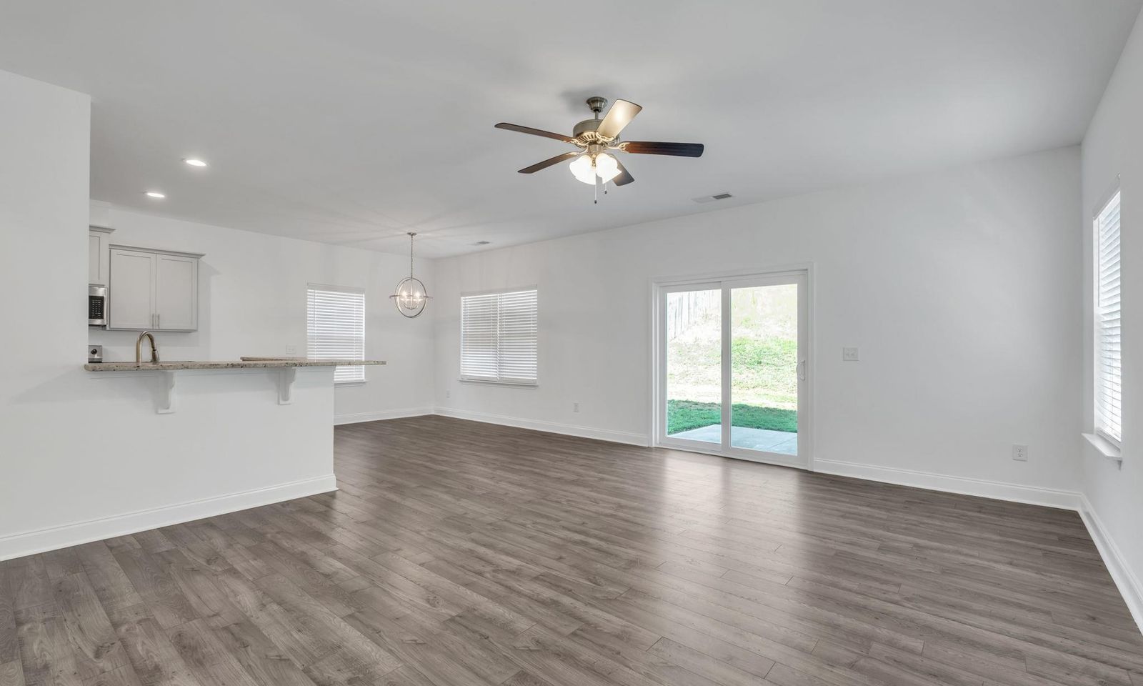 Property image 2 at 202 Rosewood Circle, Duncan, SC 29334