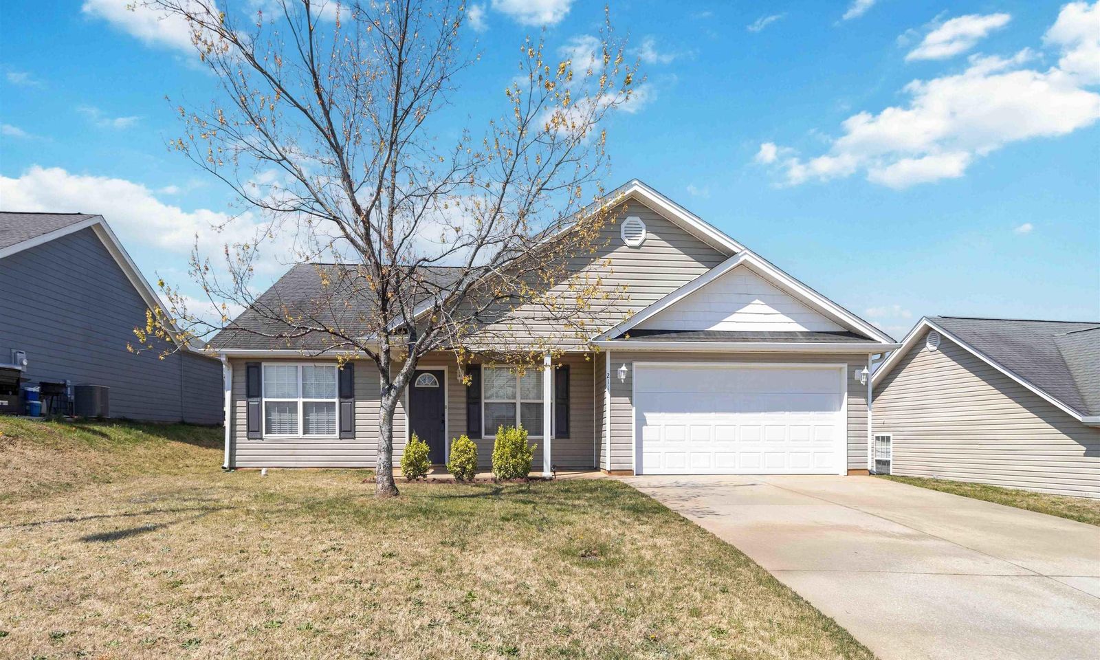 Canyon Ridge, Greer Community