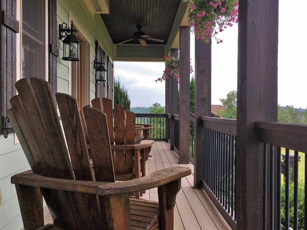 Property image 5 at 403 Home Stretch Drive, Seneca, SC 29672-0365