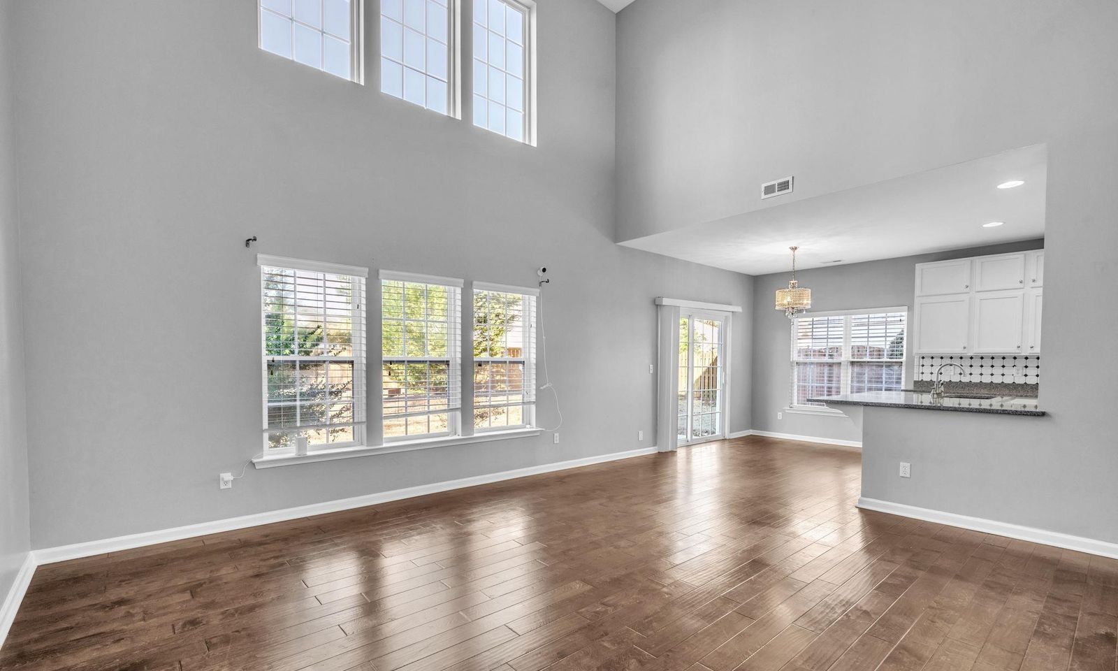 Property image 5 at 6 Lenten Rose Court, Simpsonville, SC 29680