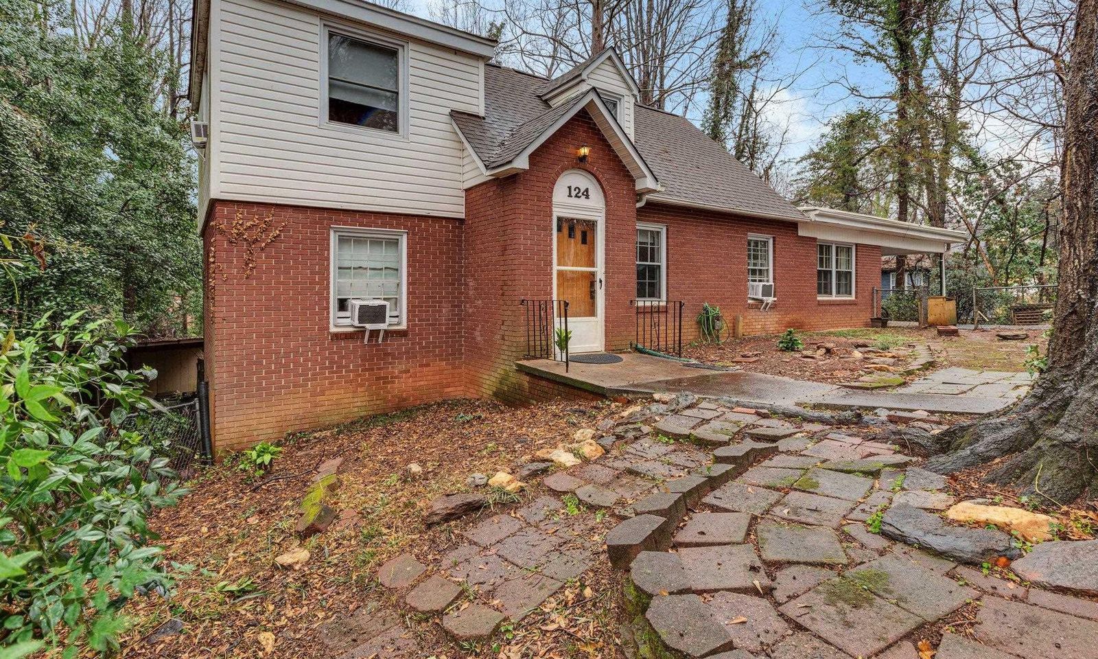Property image 3 at 124 College Heights Boulevard, Clemson, SC 29631
