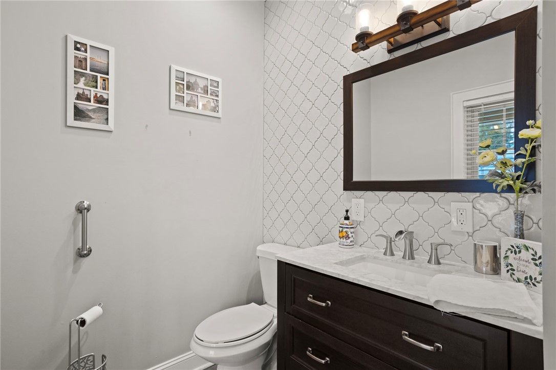 Property image 4 at 228 Sweetwater View Road, Seneca, SC 29672
