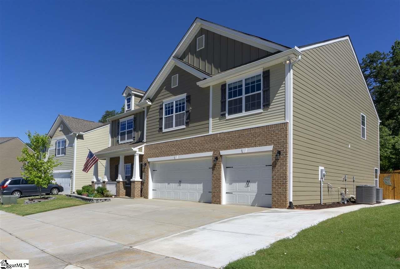 Property image 2 at 116 Hartwood Lake Lane, Greer, SC 29650