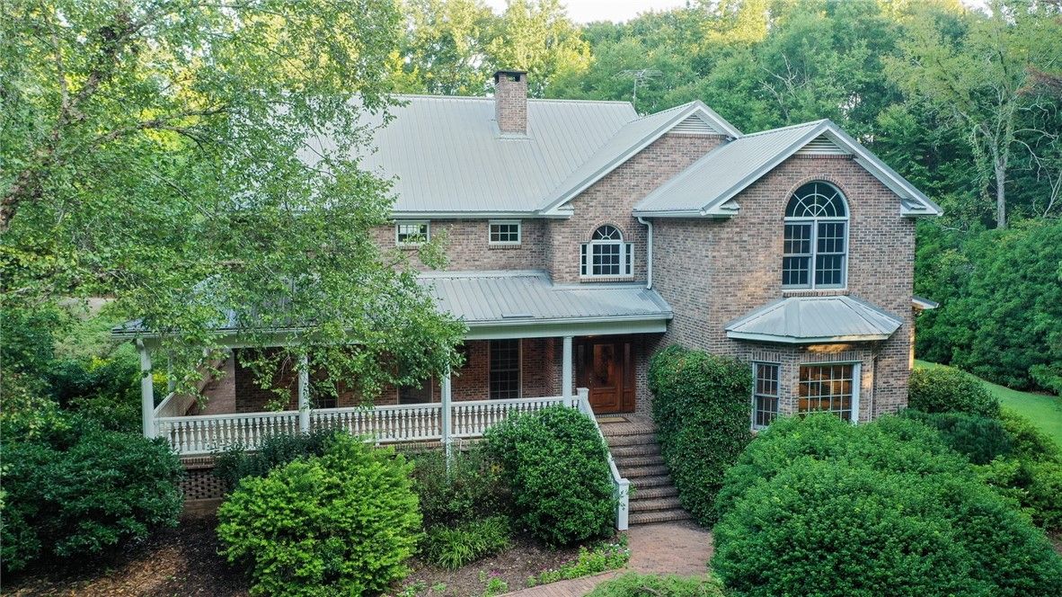 Property image 3 at 423 Issaqueena Trail, Clemson, SC 29631