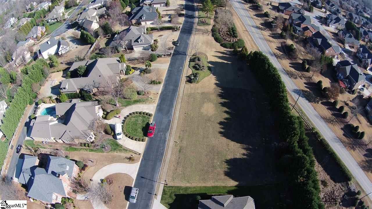 Property image 3 at 409 Kingsgate Court, Simpsonville, SC 29681
