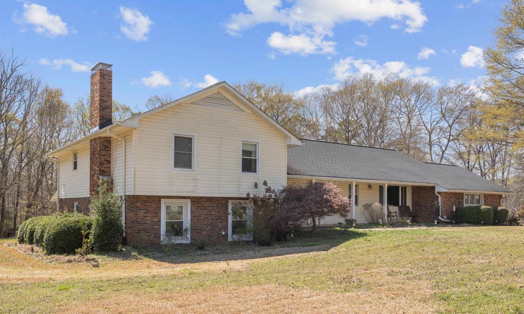 3174 Cedar Springs Road