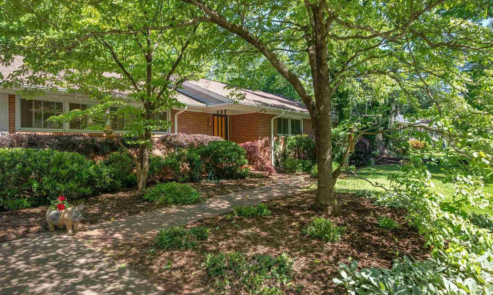 Property image 4 at 101 Alpine Way, Greenville, SC 29609