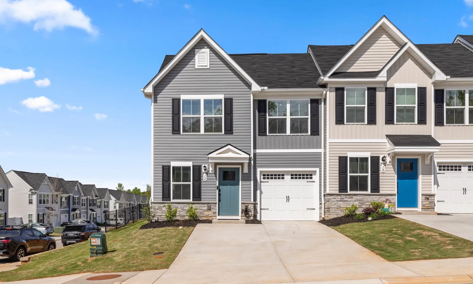 Creekstone Villas, Greenville Community