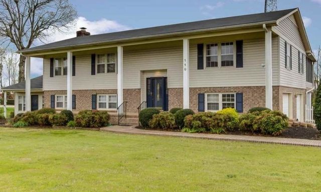 110 Raven Wood Circle