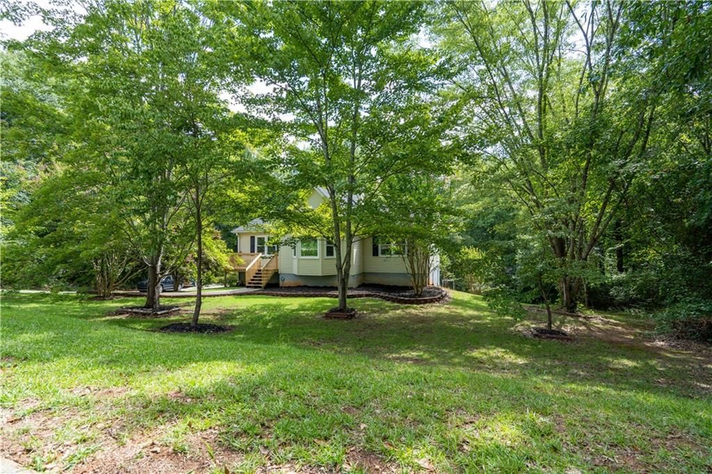 Property image 4 at 404 Ridgeway Court, Easley, SC 29640