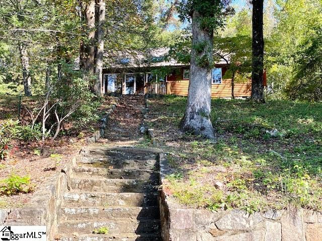 Property image 3 at 7 N Lake Drive, Cleveland, SC 29635