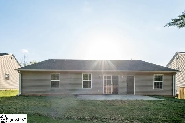 Property image 3 at 408 Barn Swallow Drive, Simpsonville, SC 29680
