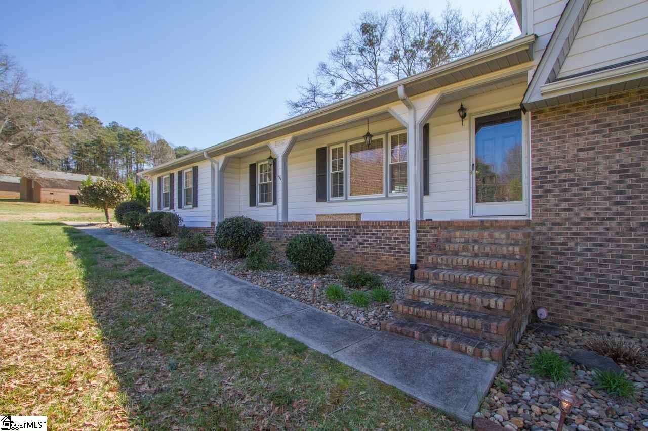 Property image 2 at 141 Cindy Lane, Easley, SC 29642