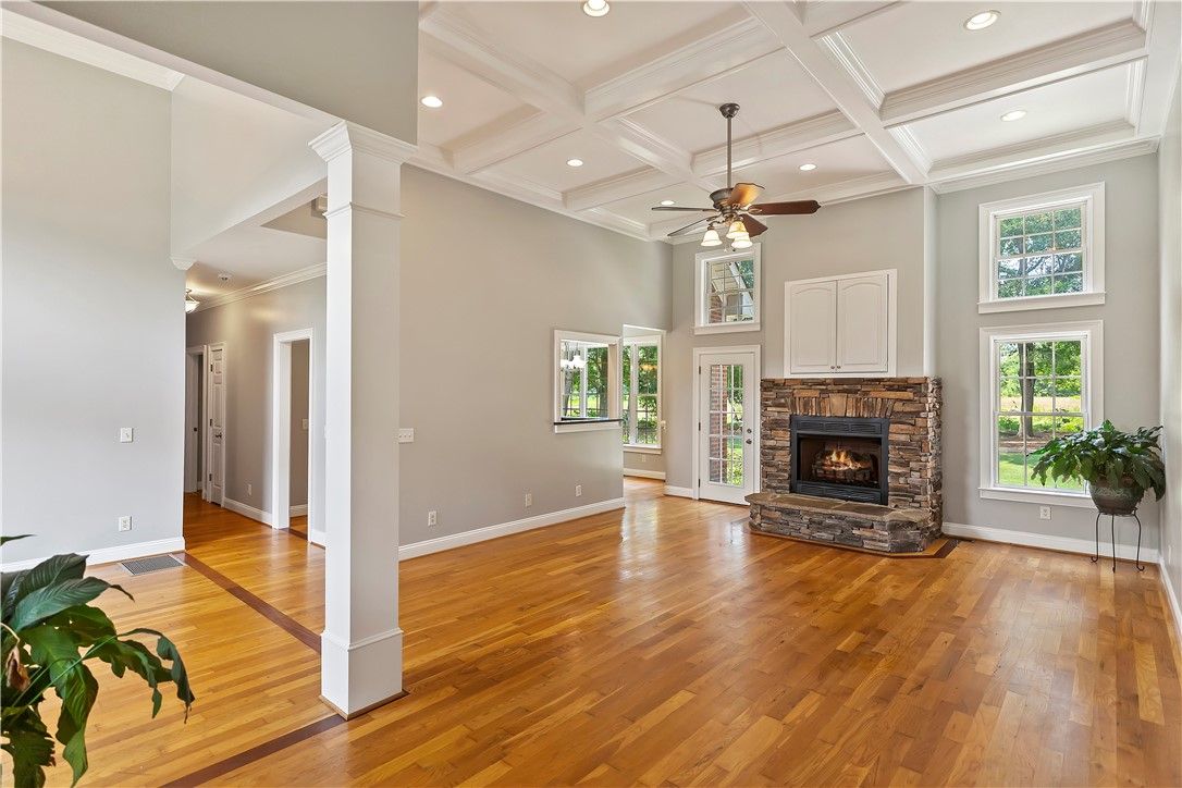 Property image 4 at 125 Simpson Street, Williamston, SC 29697