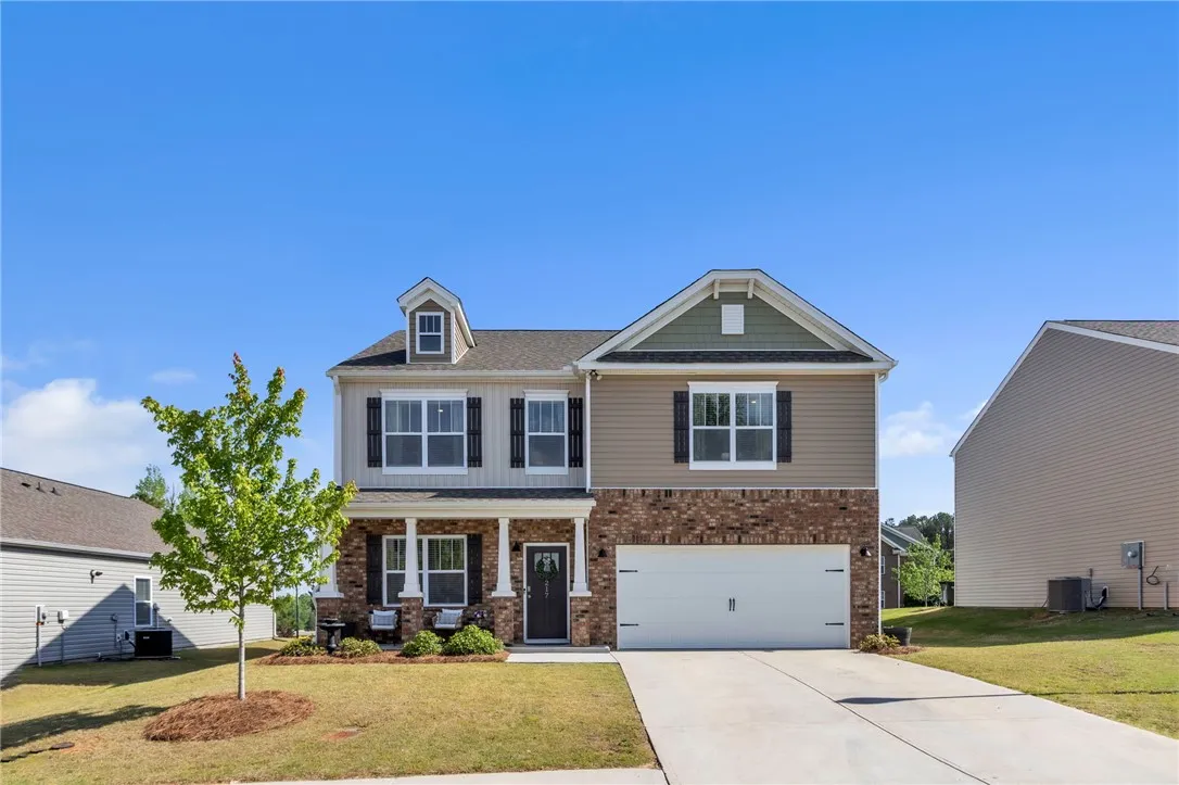 Pearson Farms, Easley Community