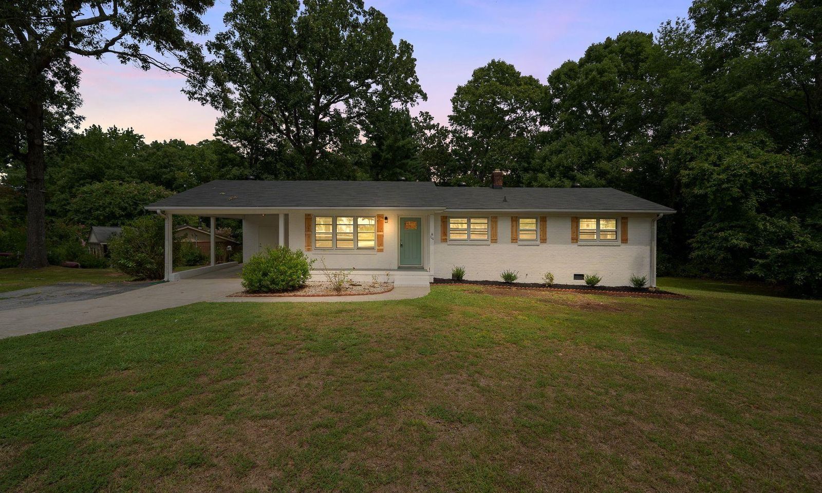 Property image 2 at 100 Swinton Drive, Greenville, SC 29607