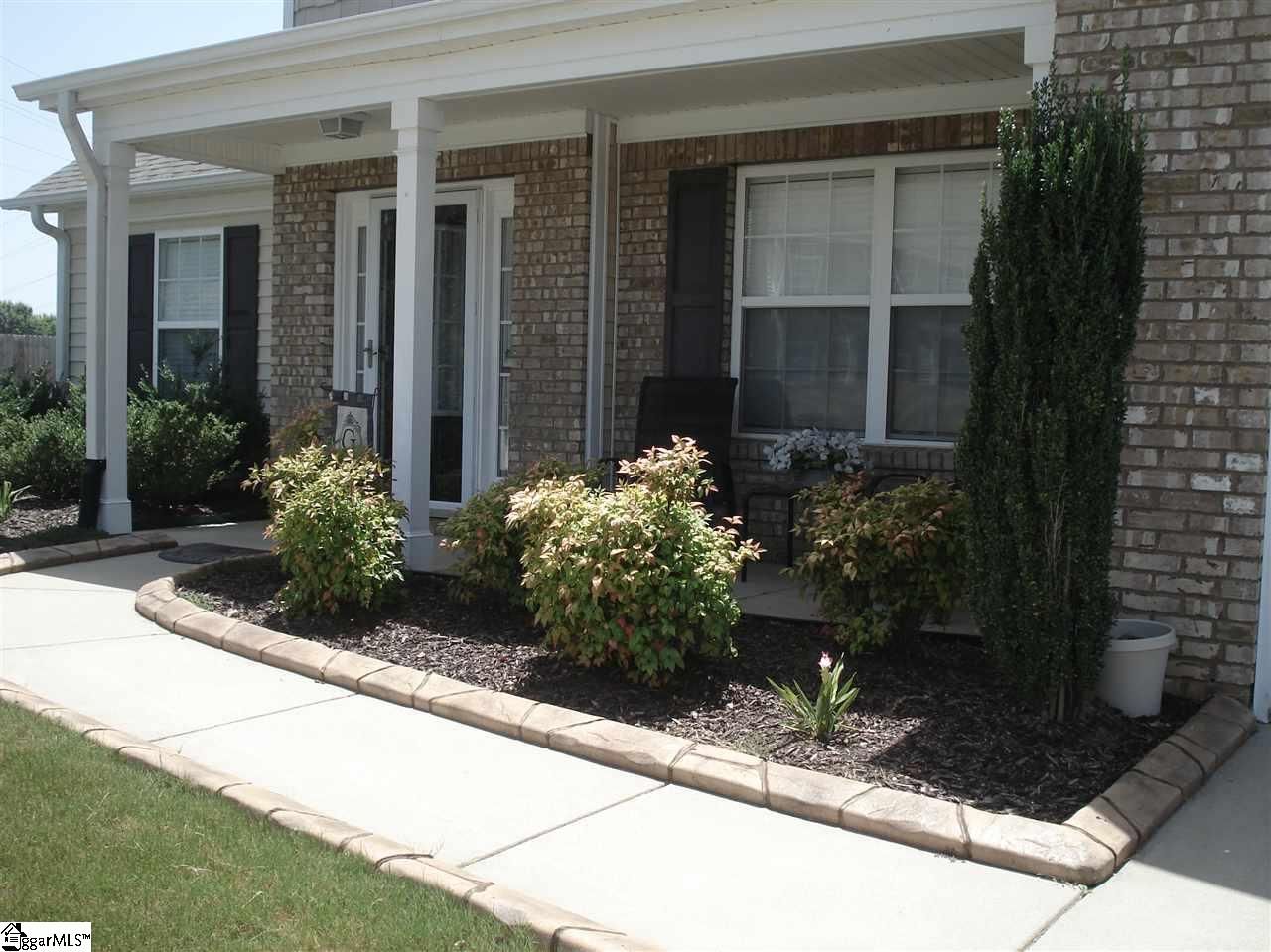Property image 2 at 306 Ashington Drive, Simpsonville, SC 29680