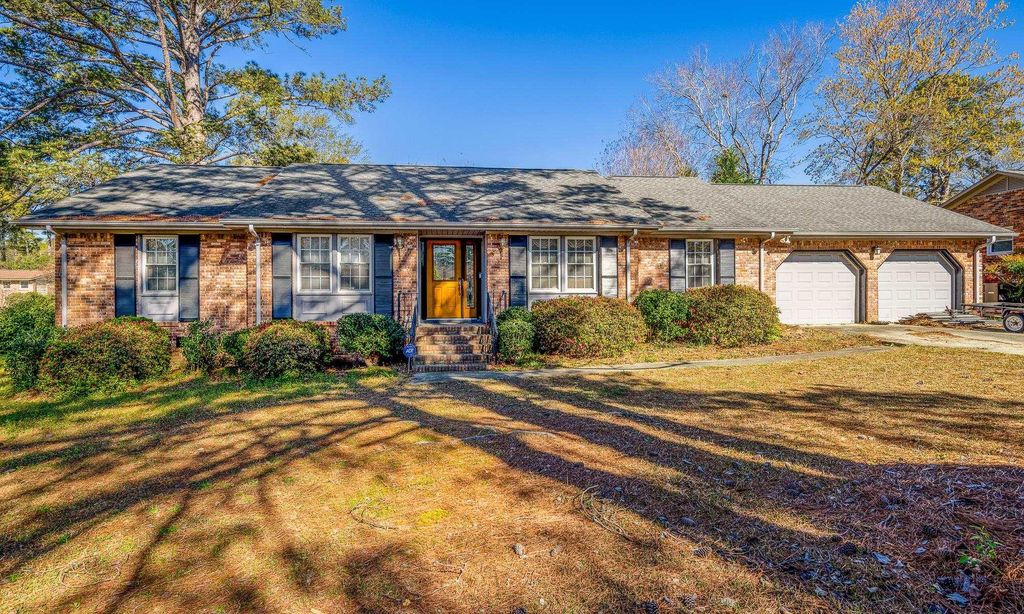 701 Vintage Lane