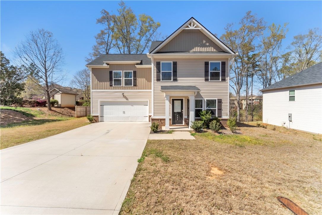 Crayton Place, Anderson Community