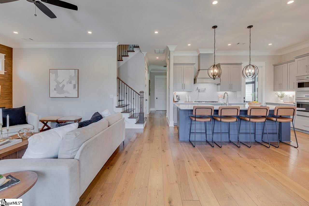 Property image 3 at 215 Chapin Street, Greenville, SC 29605