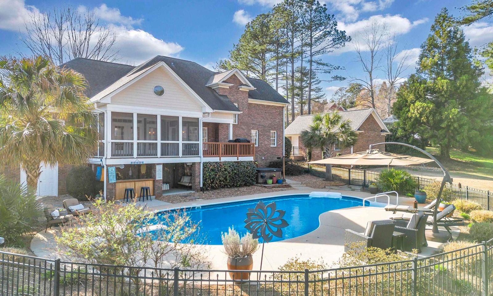 Property image 2 at 469 S Oakley Lane, Spartanburg, SC 29301