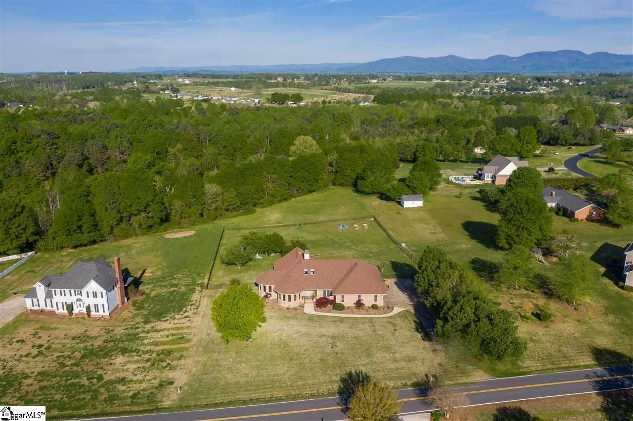 Property image 2 at 725 Holston Creek Church Road, Inman, SC 29349