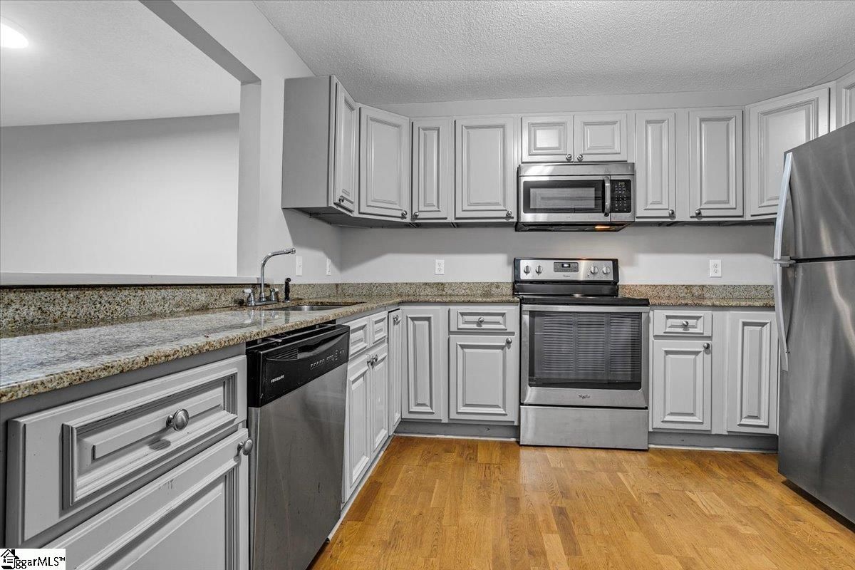 Property image 2 at 100 Buttercup Way, Taylors, SC 29687